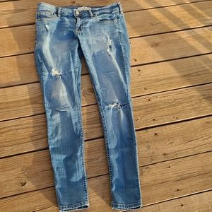light blue Hollister jeans